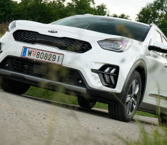 „Teilgrüner“ Luxus SUV