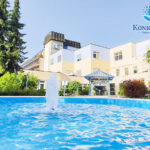 Einfahrt—Gesundheitsresort-Königsberg_Hauer-Zisser