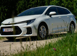 Sportkombi mit „teilgrünem” Pulsschlag