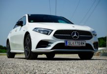 Teilgrüner Kompaktstern