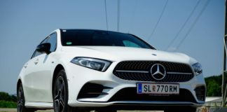 Teilgrüner Kompaktstern