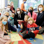 Schulbesuch-in-Klosterneuburg-1_Copyright-BKA_Andy-Wenzel