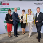 PFJ8864_Staffeluebergabe_Laa