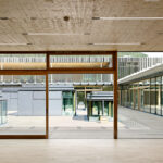no_schulzentrum_gloggnitz_upper_schoolyard_foto_c_david_boureau.jpg