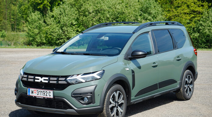 Sehr viel Auto um wenig Geld