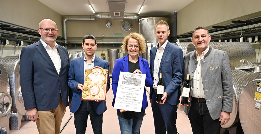 Auszeichnung bei Znaimer Weinkost Copyright Mück