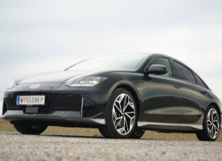 Autobahntauglicher  Luxus-Stromer