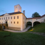med_SKNoe-22_Schloss_StPeterAu_(c)Johannes Zinner[1]