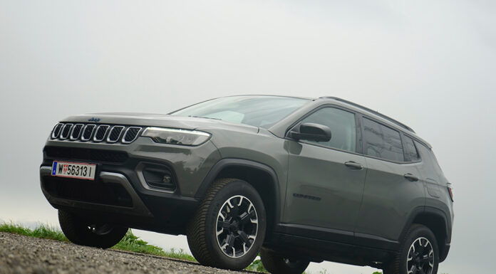 Abenteurer mit Power Plug-In-Hybrid Antrieb