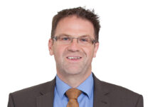 Allerheiligen/Allerseelen: Ein Blumengruß zur Erinnerung