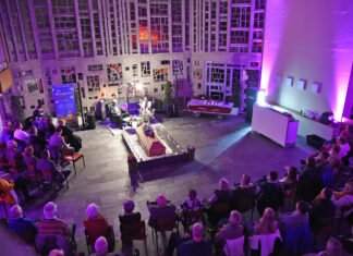 Krimilesung am Hauptfriedhof St. Pölten