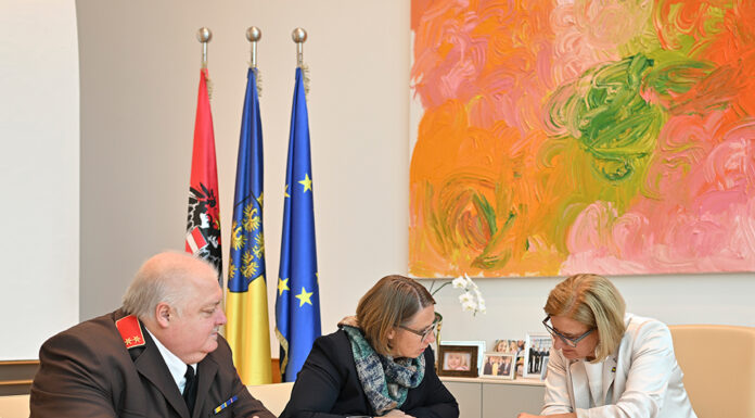 Neues Haus für die Feuerwehr Kirchschlag mit Unterstützung des Landes realisiert