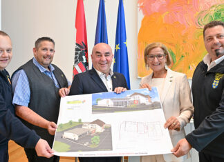 LH Mikl-Leitner: Grünes Licht für Zu- und Umbau des Feuerwehrhauses in Münichreith