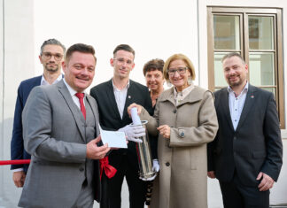 Eröffnung des Rathauses und Stadtamtes in Traismauer