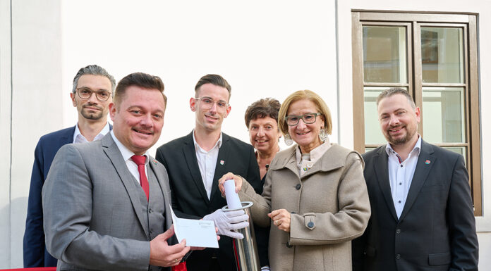 Eröffnung des Rathauses und Stadtamtes in Traismauer