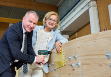 Niederösterreichisches Holzband für Österreich-Pavillon zur EXPO 2025 präsentiert