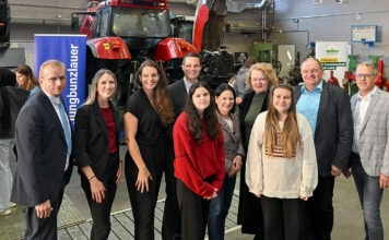 „Tech-Dating“: Mädchen lernten technische Berufe in der Landesberufsschule Mistelbach kennen