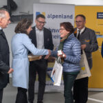 Übergabe Hollabrunn Gruppe_c_Josef Herfert