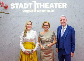 Stadttheater Wiener Neustadt zum 230. Jubiläum wiedereröffnet