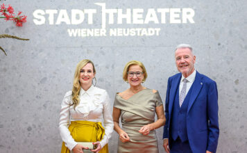 Stadttheater Wiener Neustadt zum 230. Jubiläum wiedereröffnet