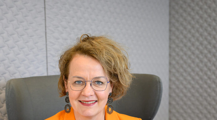 NÖ Familienpass: Vorweihnachtliches Lesevergnügen mit der „Familienzeit“