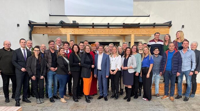 Ausbau der Kinderbetreuung in Hainfeld feierlich eröffnet