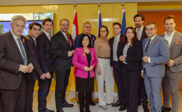 NÖAAB Abgeordnete setzen klares Zeichen „gegen Gewalt an Frauen“