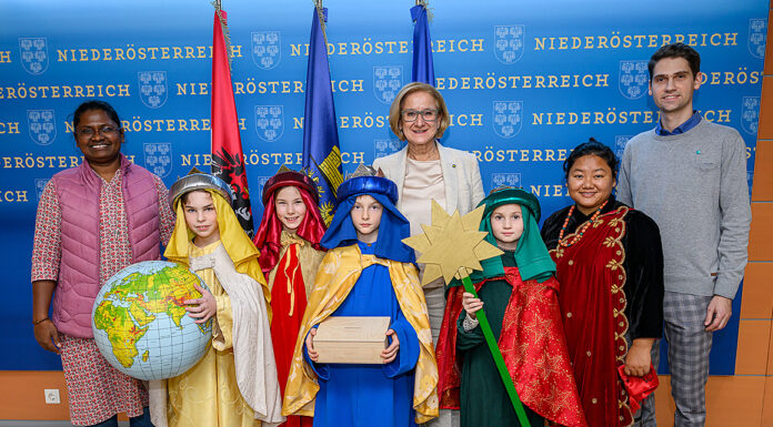 Sternsinger-Aktion: Landeshauptfrau dankt Kindern und Jugendlichen für ihren Einsatz