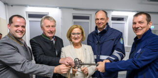 KFZ-Prüfstelle Amstetten um Prüfhalle erweitert