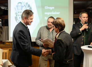 NÖ Bauernbund schließt Tour der Bezirksbauernratskonferenzen ab