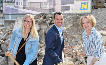 „Blau-gelbe Betreuungsoffensive“: 442 neue Gruppen