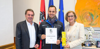 ethos award-Sonderpreis „Hochwasser-Hilfe“