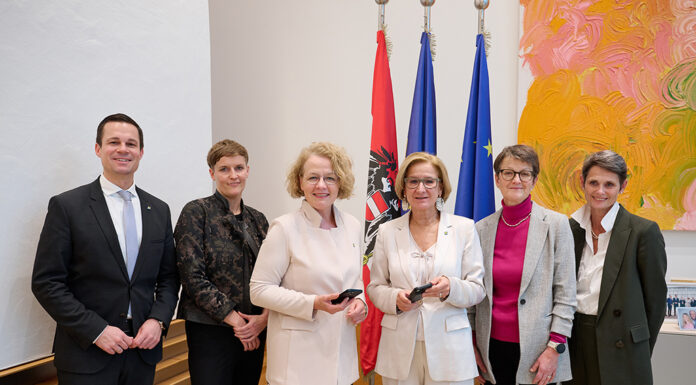 Schwerpunkt rund um Handynutzung an den Schulen in den kommenden Monaten