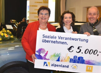 Weihnachtsspende an Hilfswerk Retzer Land-Pulkau