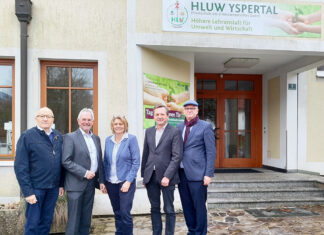 Landtagspräsident besucht Baustelle