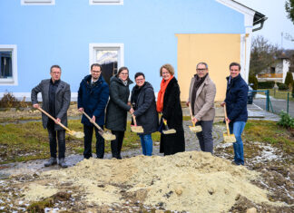 Spatenstich für Ausbau der Kinderbetreuung in Meiseldorf