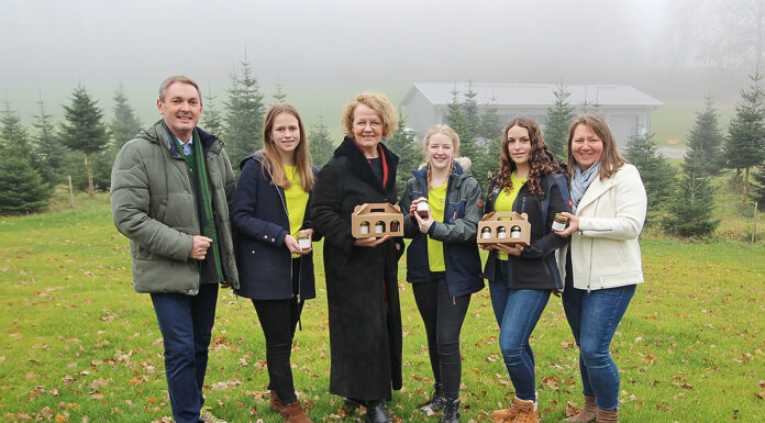 Fachschule Pyhra: Neuestes Projekt der Juniorfirma heißt „senf.liebe“