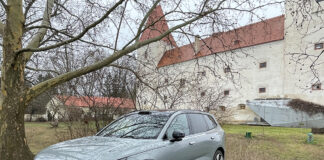 Der erste Kontakt mit der Zukunft