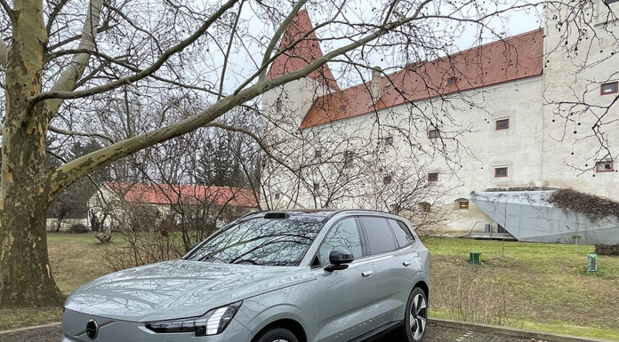 Der erste Kontakt mit der Zukunft