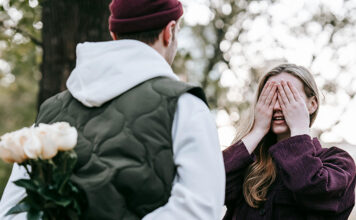 Valentinstag 2025: NÖ Handel und Floristen als ideale Partner für das passende Geschenk