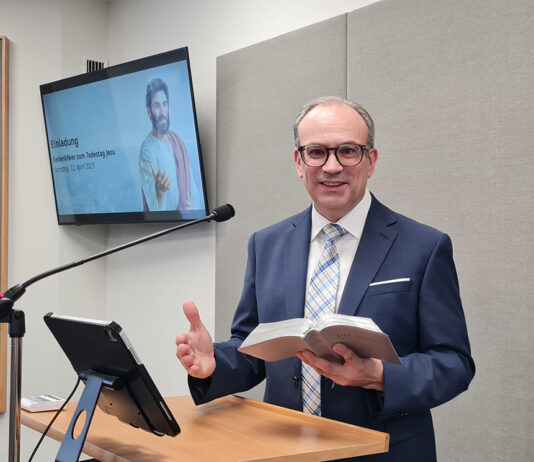 Gedenkfeier zum Todestag Jesu in Kronstorf