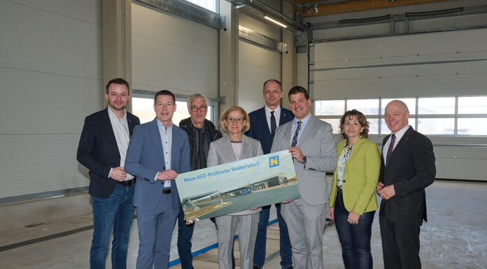 Wirtschaftspark Wolkersdorf: KFZ-Prüfstelle vor Fertigstellung