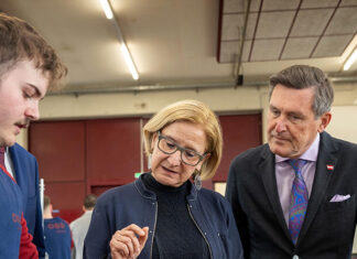 Infrastrukturminister Hanke und Landeshauptfrau Mikl-Leitner am ÖBB-Bildungscampus in St. Pölten