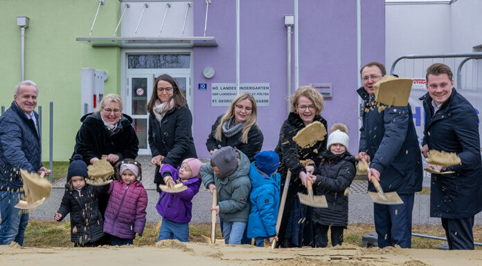 Spatenstich für Ausbau der Kinderbetreuung in St. Pölten
