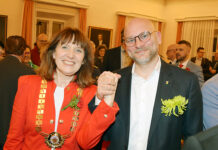 Silvia Drechsler zur ersten Mödlinger Bürgermeisterin gewählt