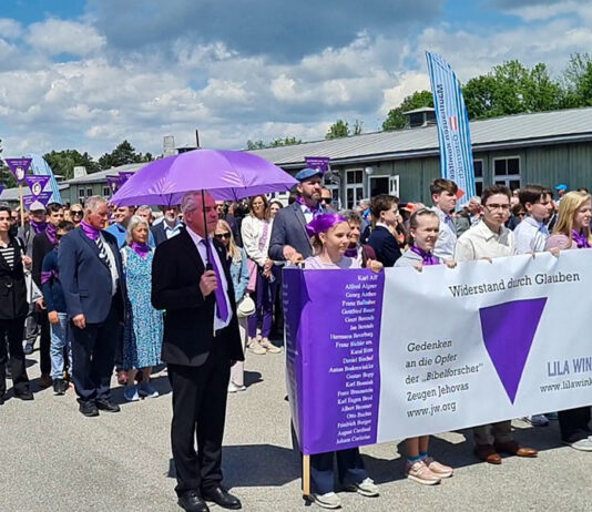 1945–2025: Internationale Gedenk- und Befreiungsfeier im KZ Mauthausen