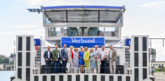 Neues Verbund-Arbeitsschiff „Donau 1“ beim Donaukraftwerk Ybbs-Persenbeug getauft