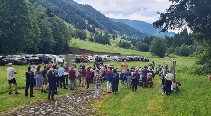 „Schweigen: ein nochmaliges Töten der Opfer“