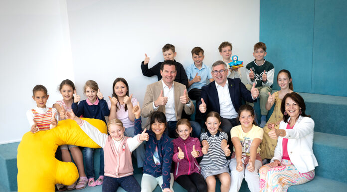 Startschuss für das Bibliotheken-Festival Niederösterreich in Laxenburg