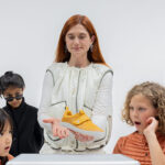 Falsch sitzende Schuhe können Kinderfüßen langfristig schaden